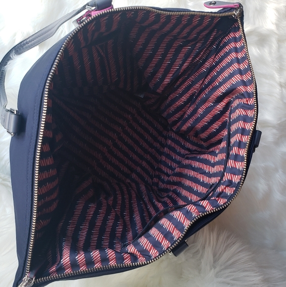 Vera Bradley tote - Picture 4 of 4